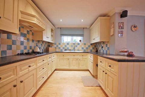 21 Bridge End Lane, Great Notley, Braintree, CM77 7GN