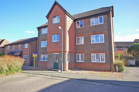 2 bedroom apartment for sale, Stanstrete Field, Great Notley, Braintree, CM77