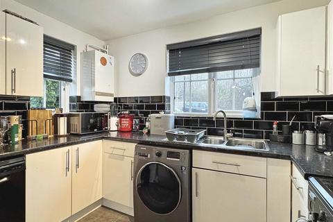 2 bedroom apartment for sale, Stanstrete Field, Great Notley, Braintree, CM77