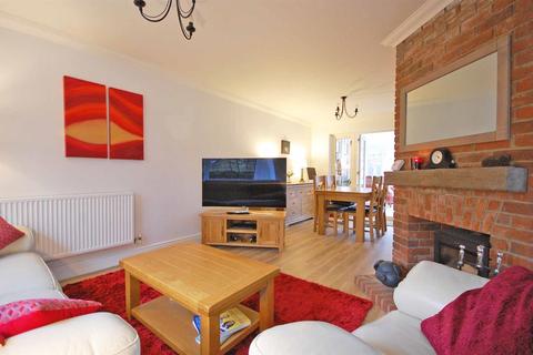 92 Cuckoo Way, Great Notley, Braintree, CM77 7WH