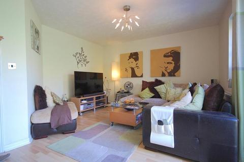 14 Farriers Way, Great Notley, Braintree, CM77 7XJ