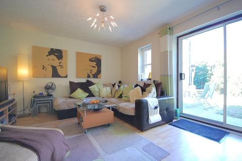 14 Farriers Way, Great Notley, Braintree, CM77 7XJ