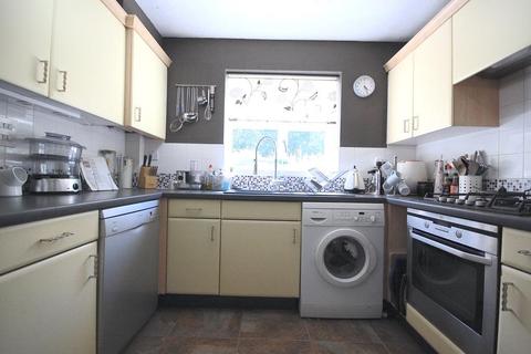 14 Farriers Way, Great Notley, Braintree, CM77 7XJ