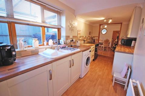 7 Gore Terrace, Rayne, Braintree, CM77 6RJ