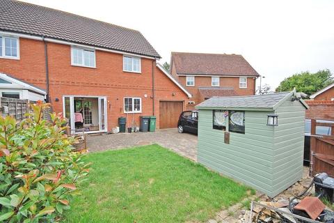 26 Framlingham Way, Great Notley, Braintree, CM77 7YY