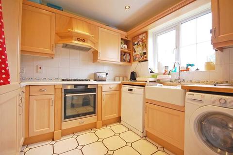 26 Framlingham Way, Great Notley, Braintree, CM77 7YY