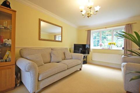 26 Framlingham Way, Great Notley, Braintree, CM77 7YY
