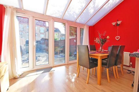 97 Grantham Avenue, Great Notley, Braintree, CM77 7FP