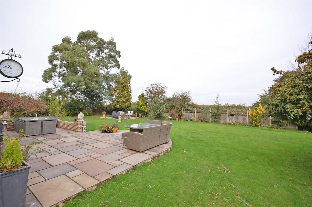 Garden3.jpg