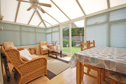 2 Hidcote Way, Great Notley, Braintree, CM77 7XT