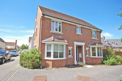8 Chestnut Avenue, Great Notley, Braintree, CM77 7YJ
