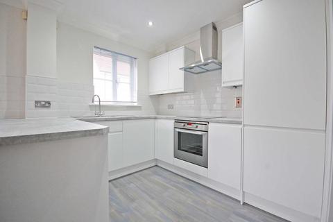 8 Chestnut Avenue, Great Notley, Braintree, CM77 7YJ