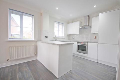 8 Chestnut Avenue, Great Notley, Braintree, CM77 7YJ