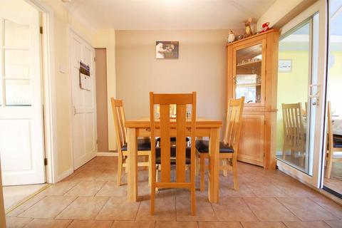22 Hance Lane, Rayne, Braintree, CM77 6TH