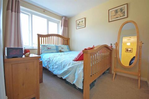 22 Hance Lane, Rayne, Braintree, CM77 6TH