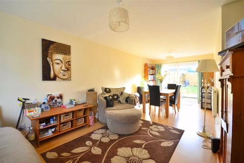3 Fairford Way, Gloucester, GL4 4AY