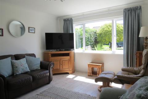 24 Edinburgh Close, Carlyon Bay, St Austell, PL25 3PN