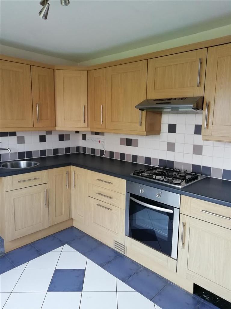 Willow Road, Balderton 2 bed semidetached house £595 pcm (£137 pw)