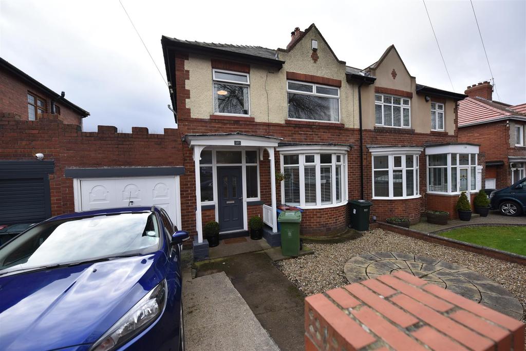 Dryden Road, Low Fell,Gateshead 3 bed semidetached house £285,000