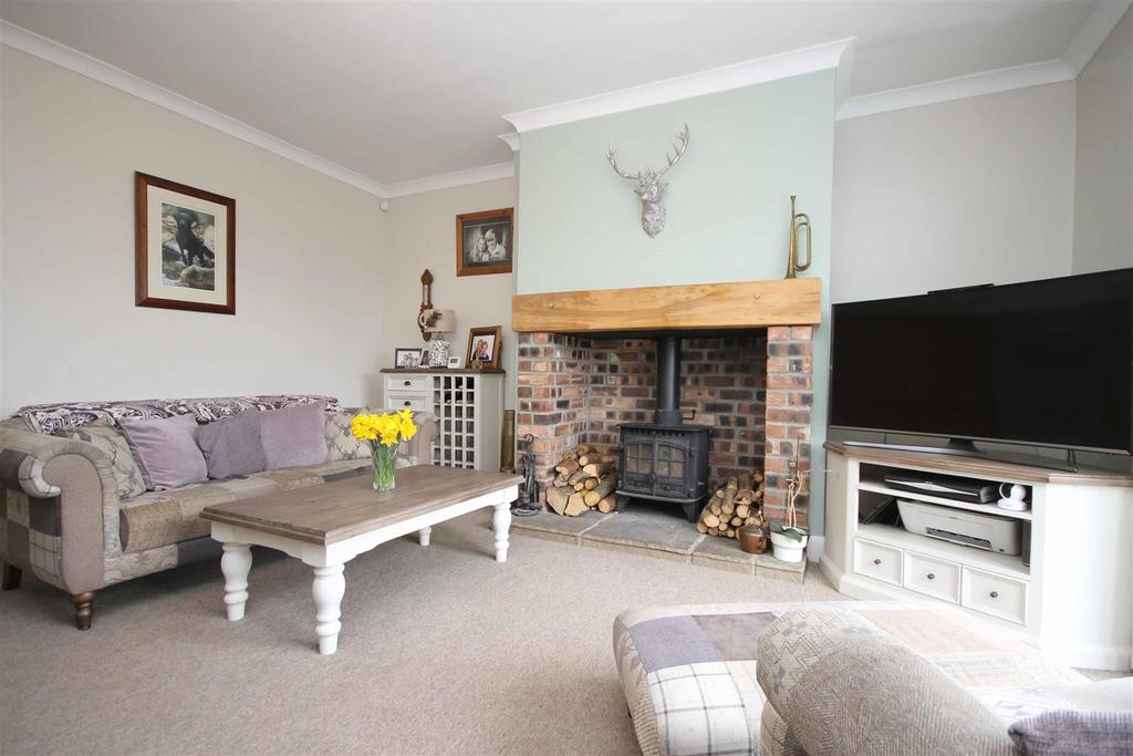 Short Row, Callerton, Newcastle Upon... 2 bed terraced house £169,995