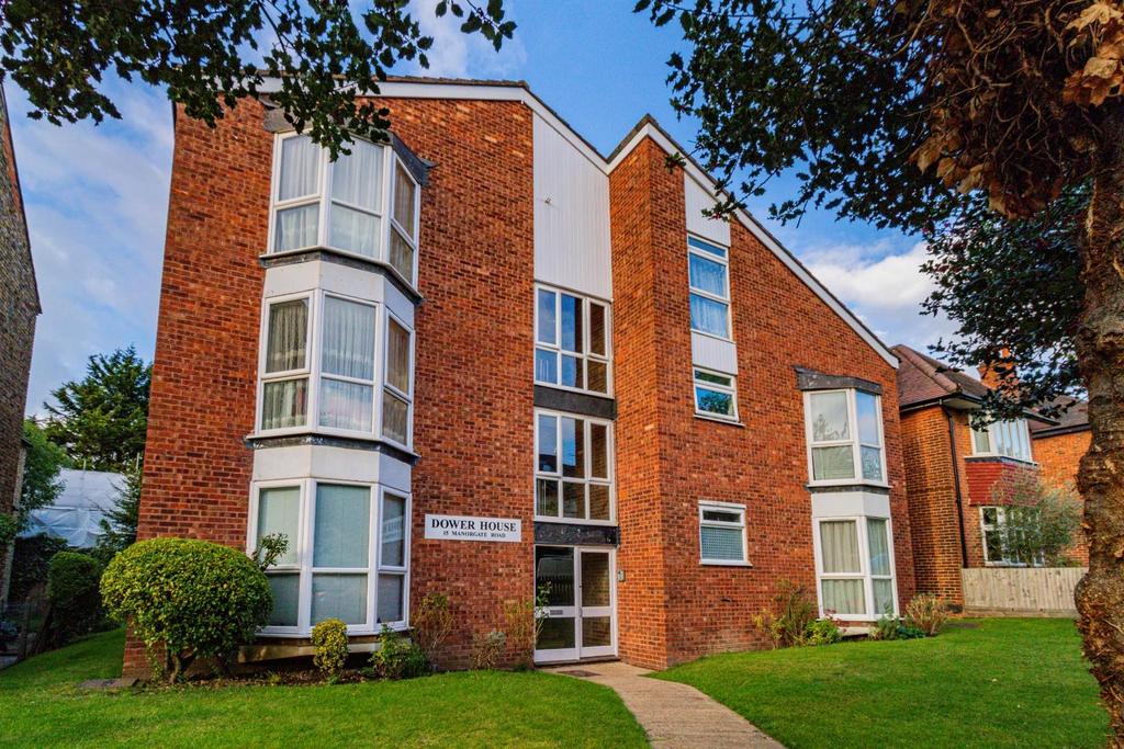 Dower House, Road, KT2 1 bed apartment £300,000