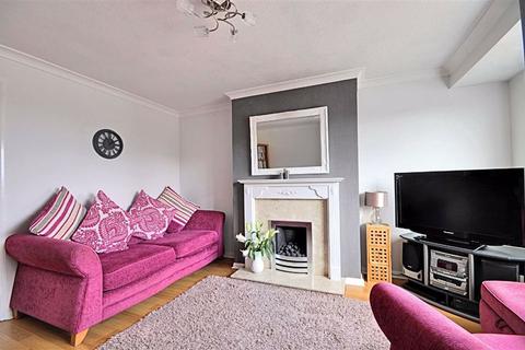 40 Barnes Way, Worcester, WR5 3AP