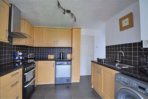 40 Barnes Way, Worcester, WR5 3AP