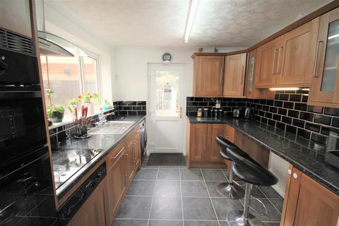 17 Coplow Avenue, Tean, Stoke-on-trent, ST10 4JQ