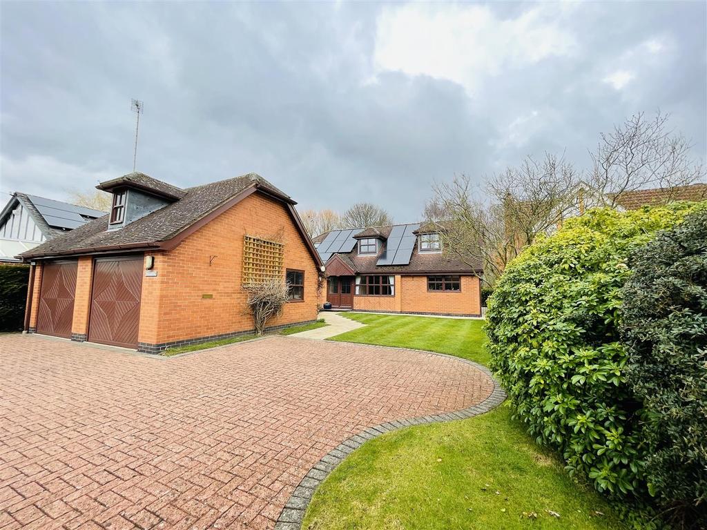 Gypsy Lane, Bleasby, Nottingham 4 bed detached house £575,000
