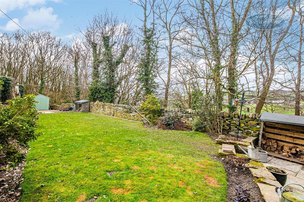 Greaves Lane, Stannington, S6 6BD 5 bed detached house £500,000