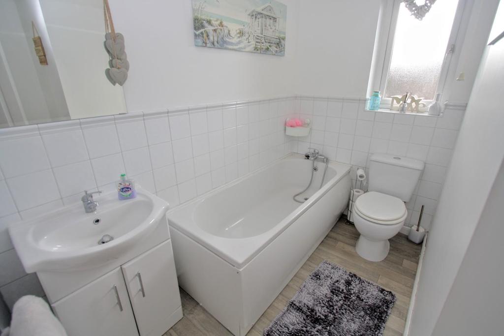 Bathroom/w.c.