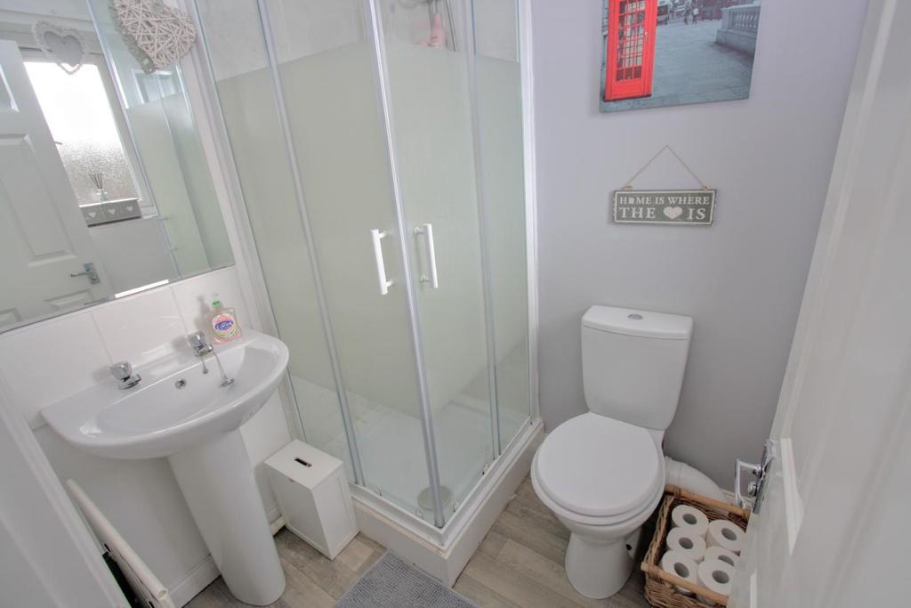 En suite shower room