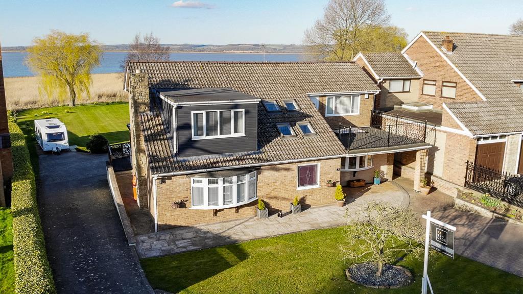 Station Road, Whitton, Scunthorpe 4 bed detached house £430,000