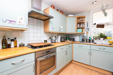 30 Liverpool Road, London, E10 6DN
