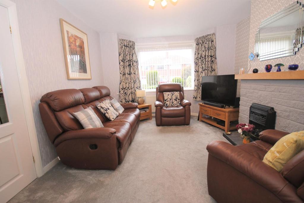 Staindrop Drive, Middlesbrough 3 bed semidetached house £180,000