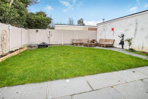 18 Cranham Road, Hornchurch, RM11 2AA