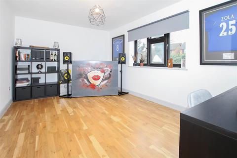 18 Cranham Road, Hornchurch, RM11 2AA