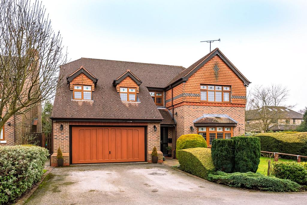 Wike Ridge View, Leeds, LS17 4 bed detached house £699,950