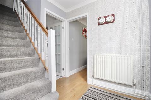 22 Dawnbrook Close, Ipswich, IP2 9JW