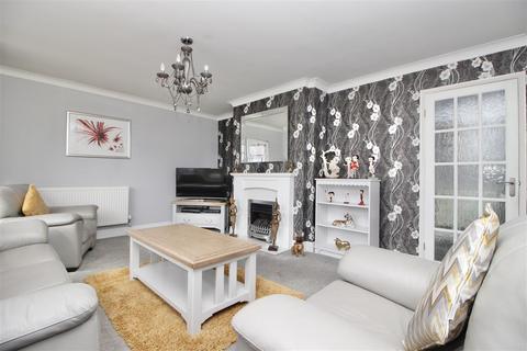 22 Dawnbrook Close, Ipswich, IP2 9JW
