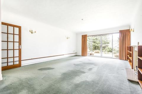 Flat 1, Kingsmere, 43 Chislehurst Road, Chislehurst, BR7 5LE