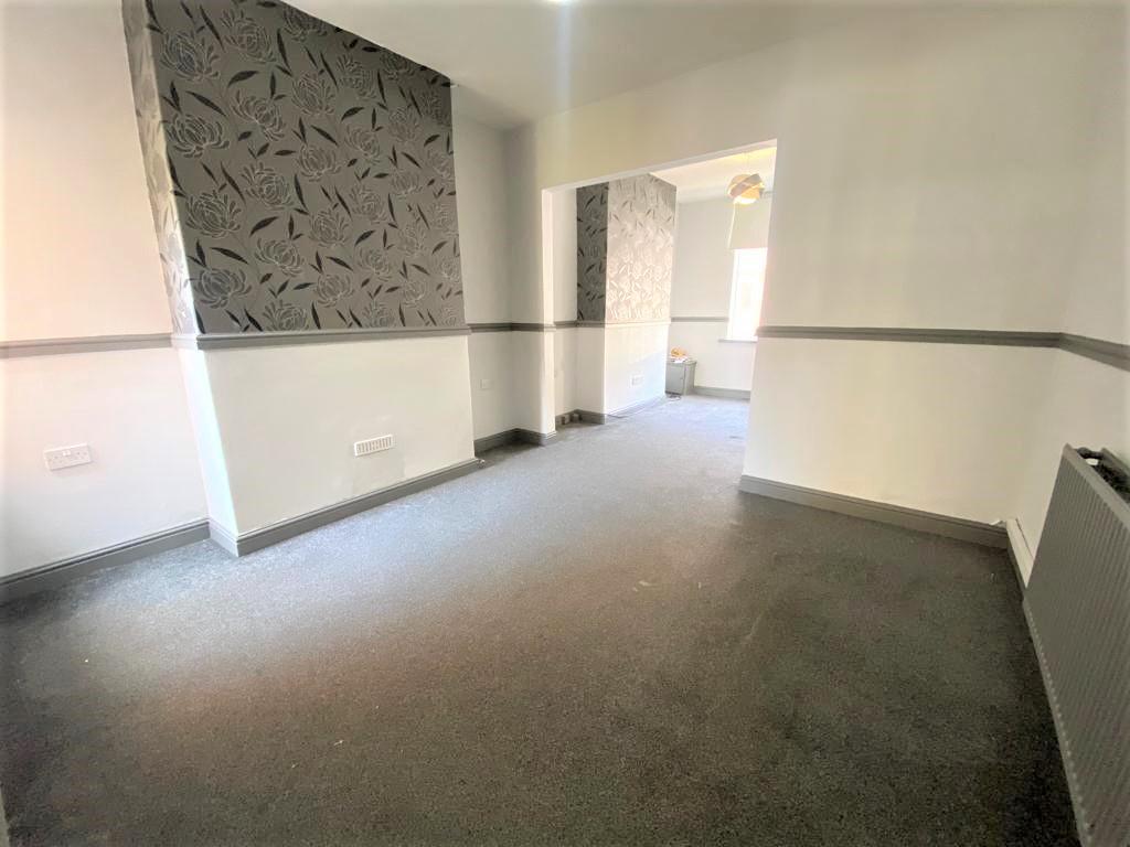 James Street, Grimsby, DN31 2 bed terraced house £500 pcm (£115 pw)