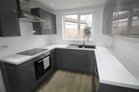 65 Manor Way, Bexleyheath, DA7 6JJ