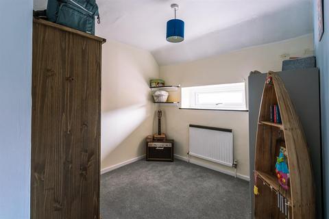 38 Beckside, Beverley, HU17 0PD