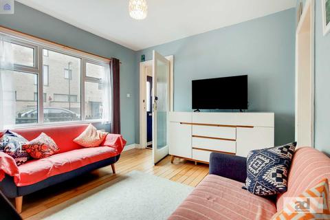 130 Dunedin Road, London, E10 5NL