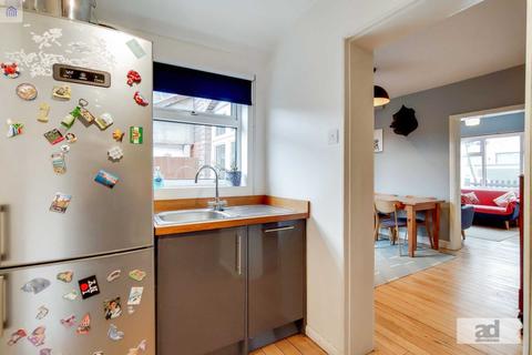 130 Dunedin Road, London, E10 5NL