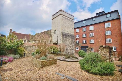 Flat 16, The Albany Gloucester Square, Southampton, SO14 2GH