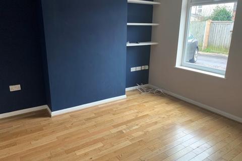 3 bedroom terraced house to rent, Ravensmere, Beccles