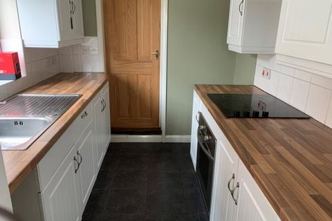 3 bedroom terraced house to rent, Ravensmere, Beccles