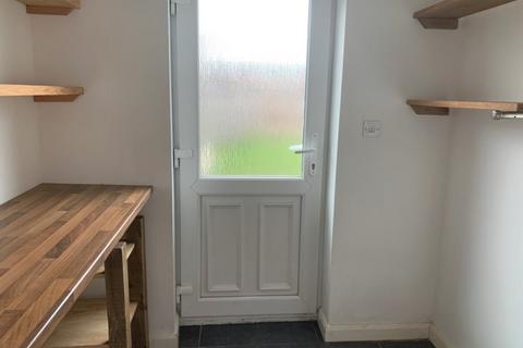 3 bedroom terraced house to rent, Ravensmere, Beccles